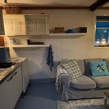 Aan De Dijk Hotel Dordrecht Kültér fotó