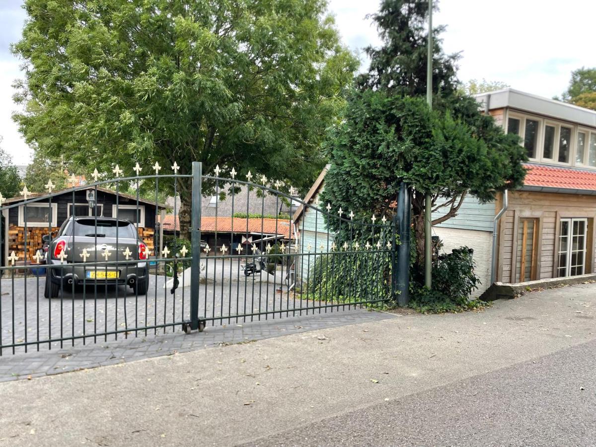 Aan De Dijk Hotel Dordrecht Kültér fotó